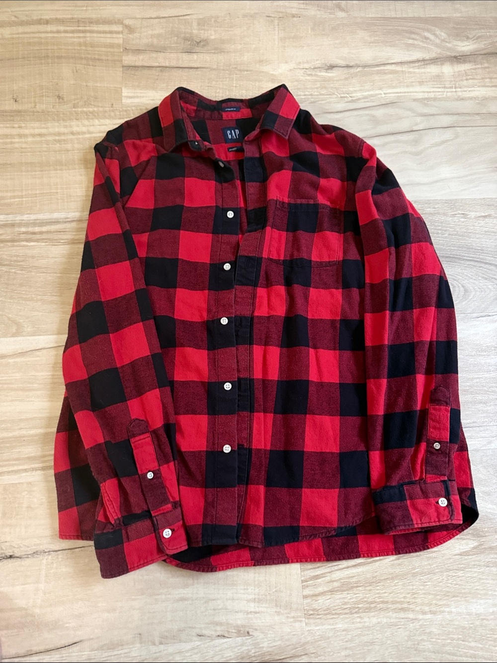 GAP Men’s Red and Black Buffalo Plaid Button-Down Shirt